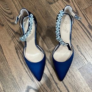 Jewel Badgley Mischka- Ollie High Heel Pump- Navy